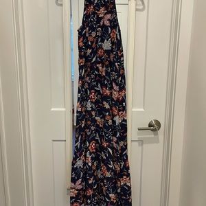 Old Navy XS Maxi dress